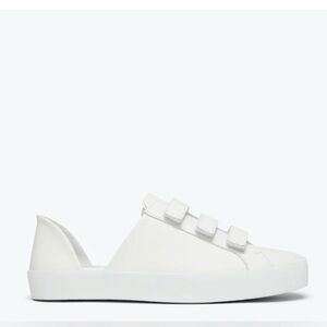 Freda Salvador Libby D’Orsay White Leather Strap Sneakers Shoes 7.5